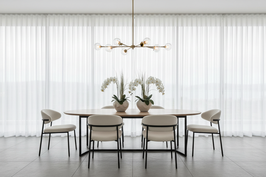 Salle à manger avec rideau Luxia rayures verticales