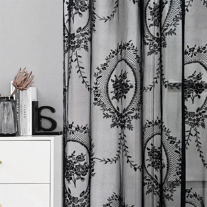 Rideau noir en dentelle|UMBRA