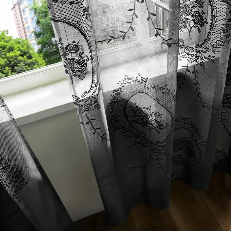Rideau noir en dentelle|UMBRA