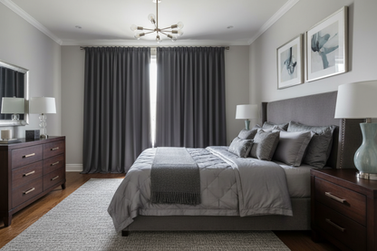 Rideau gris foncé chambre parentale