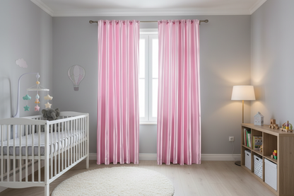 Rideau rose occultant Sovereigna - Nursery moderne