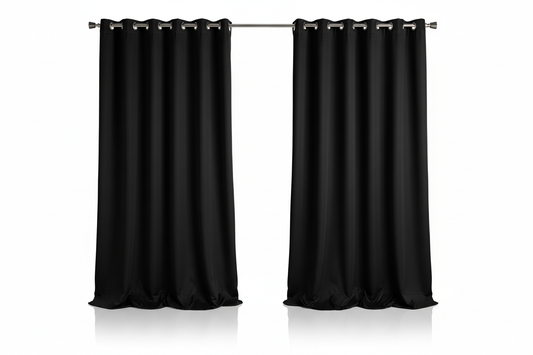 Rideaux noir sur fond blanc