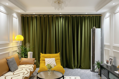 Salon moderne avec rideaux EMERO et anneaux