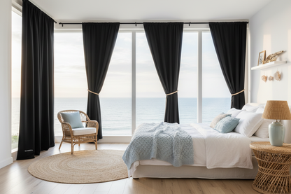 SOMBRIEL - Chambre sanctuaire bord de mer